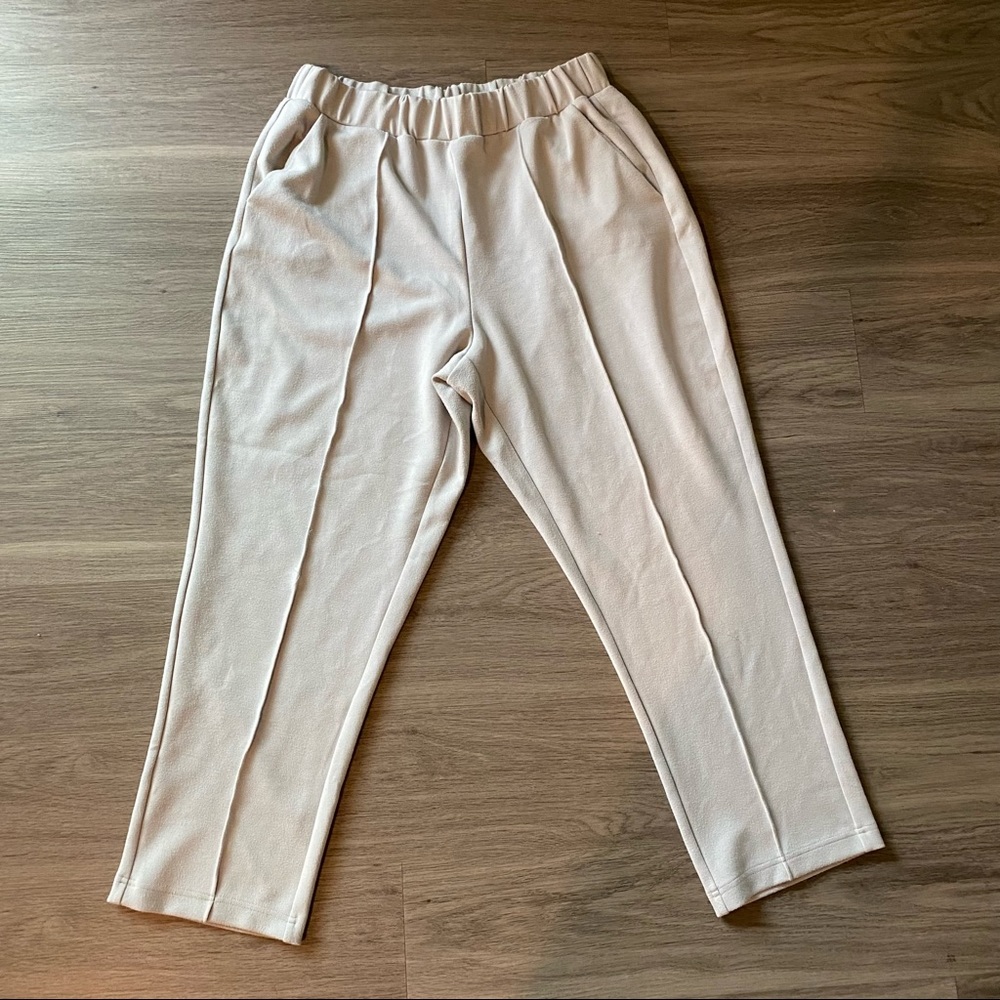 Moving sale: Banana republic lounge Pants, L